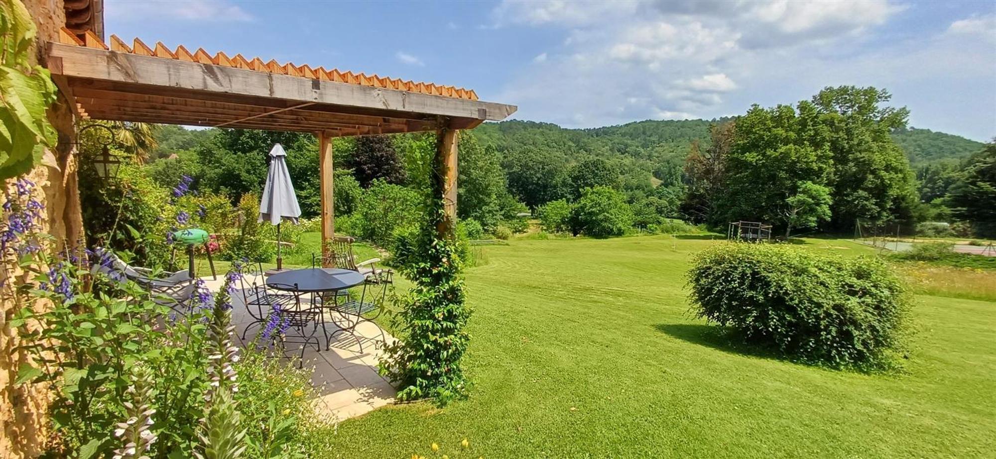 Domaine De Cournet Haut, A 17Th Century Property Set On A Calm, Idyllic Domain With Pool, Tennis, Bikes And More Les Vauries Luaran gambar