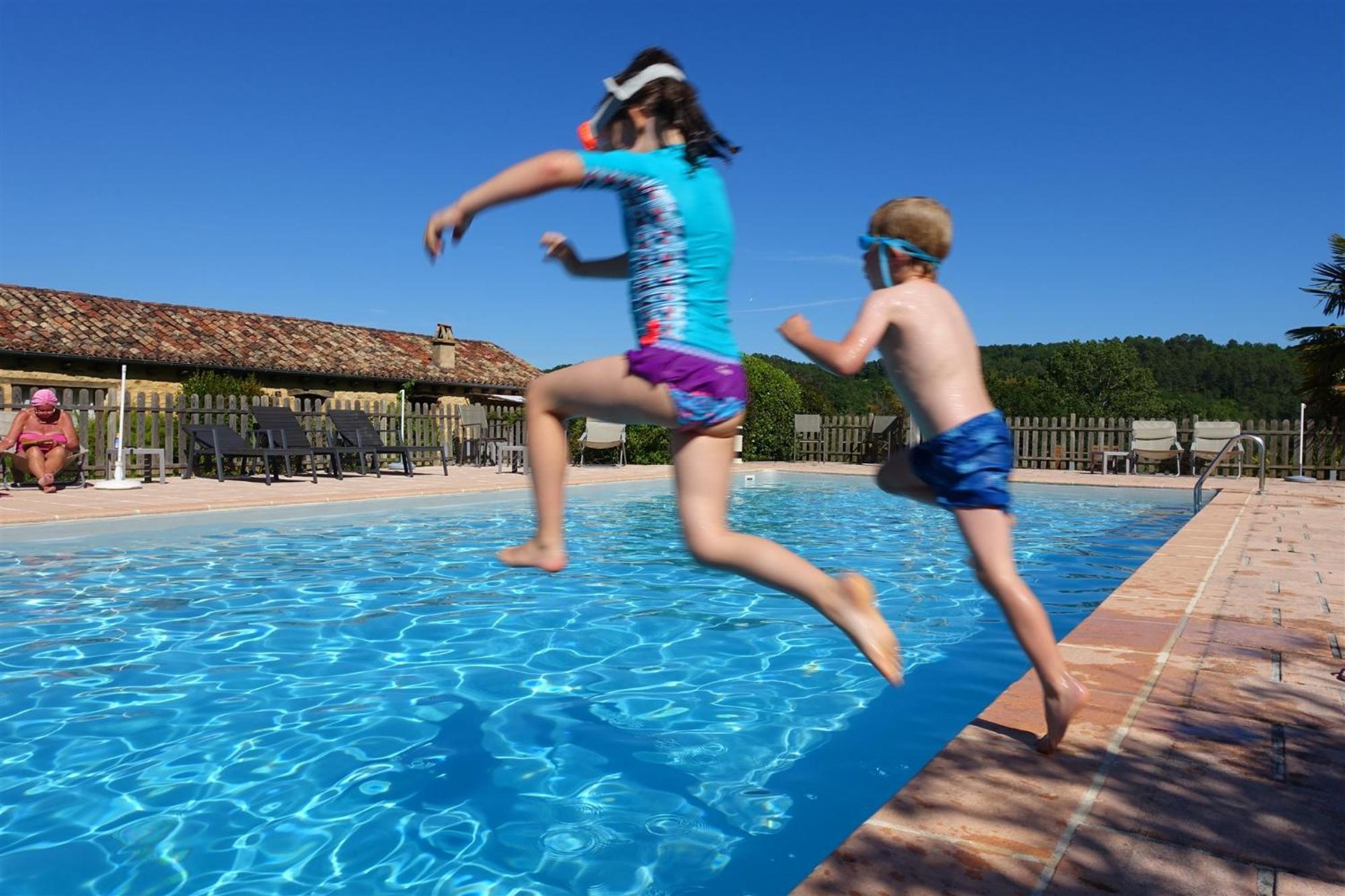 Domaine De Cournet Haut, A 17Th Century Property Set On A Calm, Idyllic Domain With Pool, Tennis, Bikes And More Les Vauries Luaran gambar